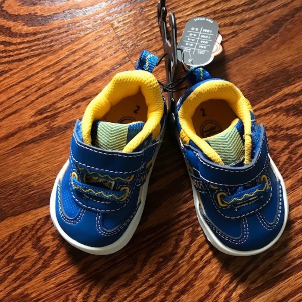 Baby Boys Athletic Sneaker 3 monts Shoes Size 2/3  NWT Wonder Nation Blue Yellow